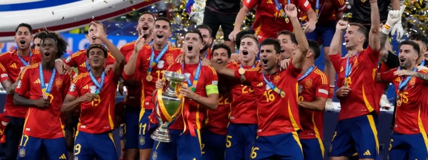 EURO 2024 finalinde İngiltereyi 2-1 yenen İspanya Avrupa Şampiyonu