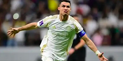 Cristiano Ronaldo, Al Nassr takımında kalıyor