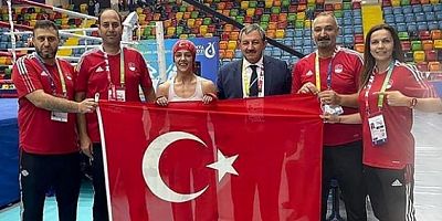 Emine Arslan kick boksta Avrupa Oyunları Şampiyonu