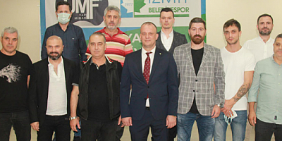İzmit Belediyesi Gençlik Spor Kulübü kongresinde Koştur yeniden seçildi