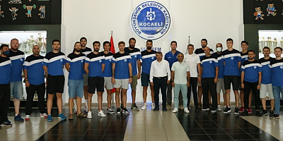TBL-Türkiye Basketbol Liginde Büyükşehir Kağıtspor'dan imzalı start