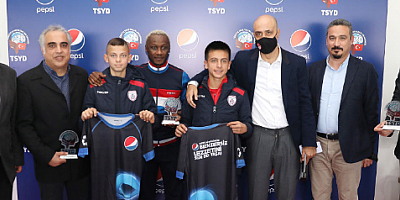 Yattara TSYD ve Pepsi ‘Yıldız Futbolcu Seminerinde