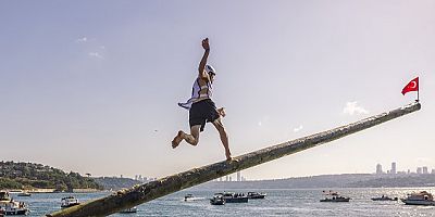 Yağlı Direk yarışması Ordu Taşbası iskelesinde 